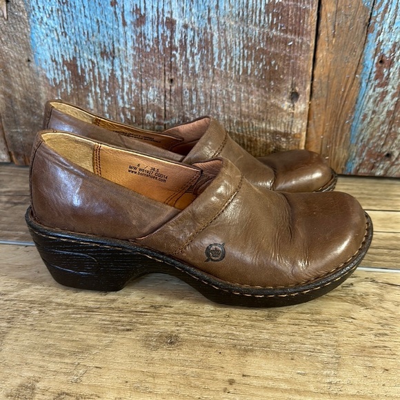 Born Brown Leather Heeled Clog Size 6 - Picture 1 of 6